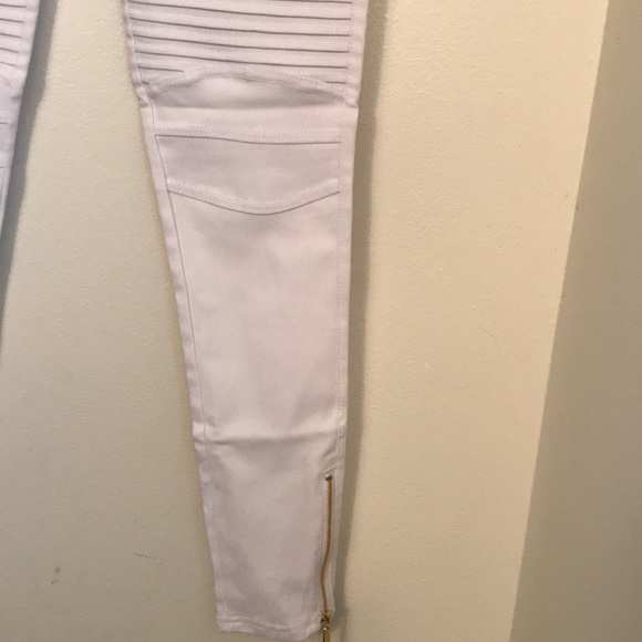 LAST PAIR 🌿 NWT White Moto Jeggings S/M - Picture 4 of 5
